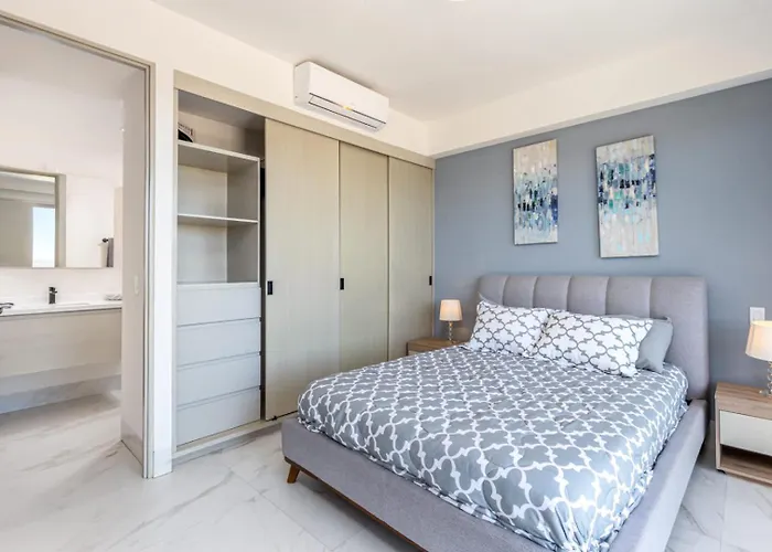 New 2 Bedroom Right Next To The - Pool Сasa de vacaciones Cabo San Lucas